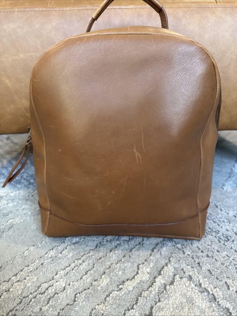 Able Alem Small Leather Backpack Camel Distressed x